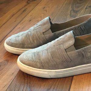 Vince Camuto BEYZA SLIP-ON suede sneaker sz 8.5